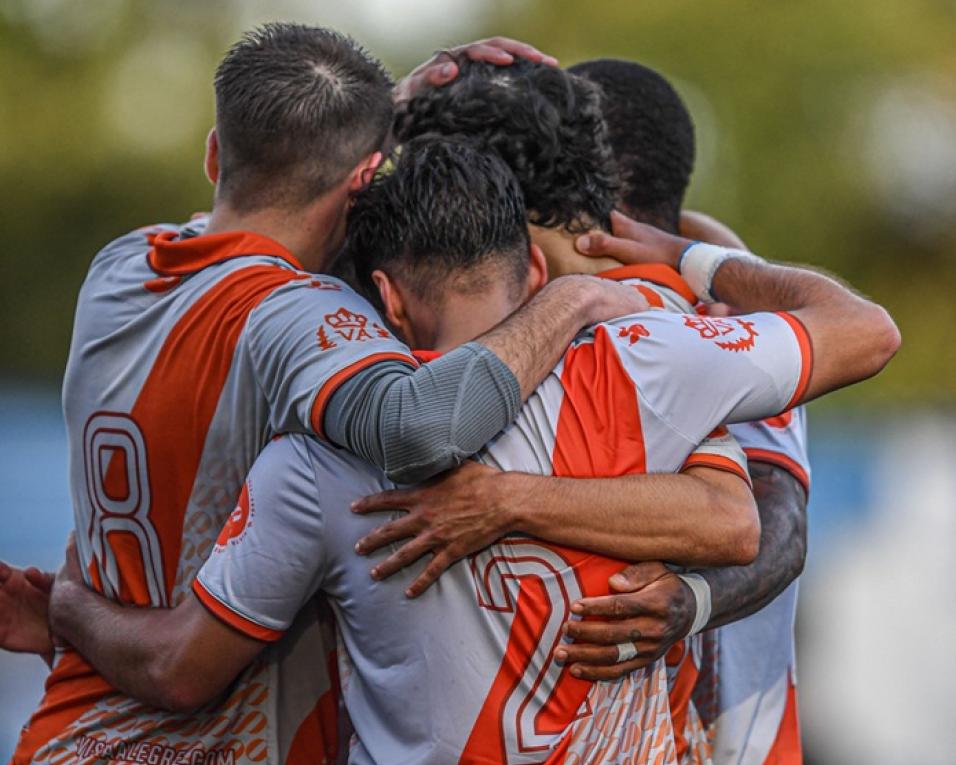 vista alegre goleia avanca