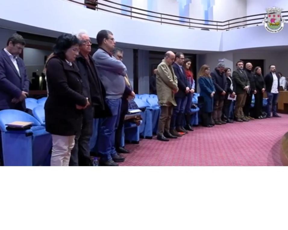 ami aprova voto de pesar por antonio neves vieira