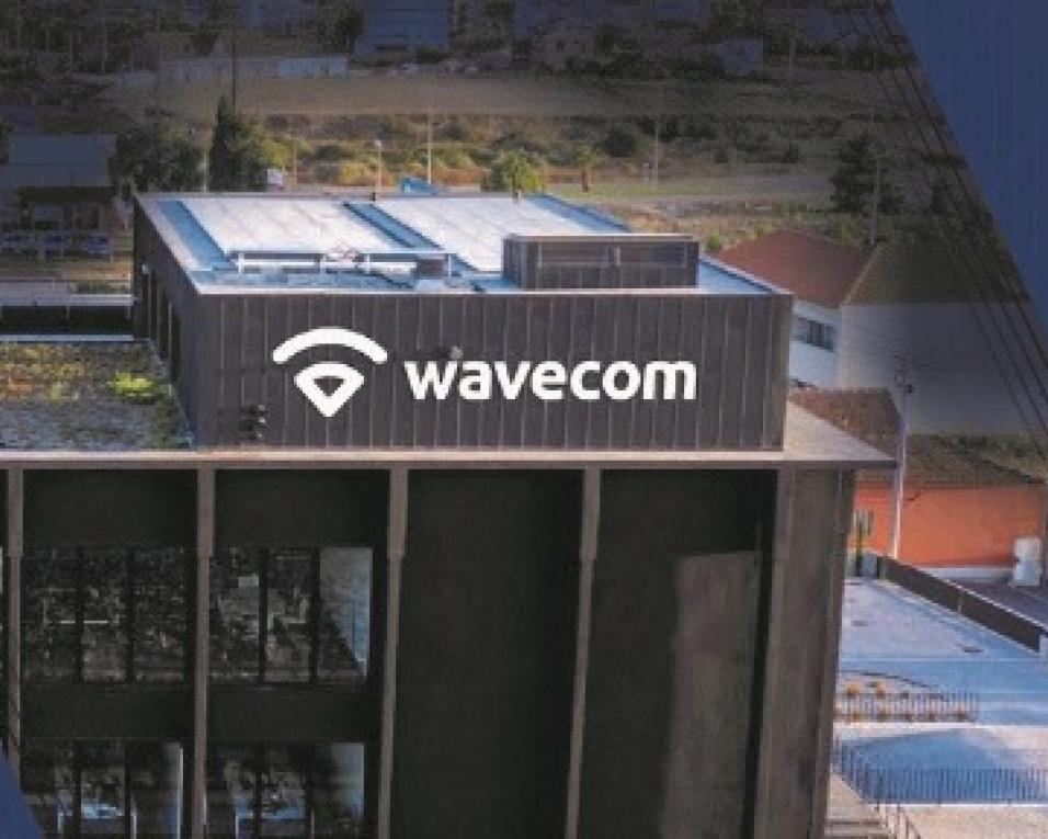 Wavecom inaugura novas instalações.