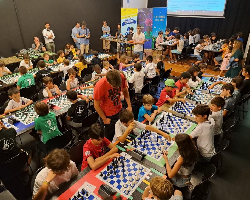 Fábrica da Ciência recebeu o V Torneio Jovem de Xadrez de Aveiro.