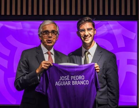 aguiar branco visita sede da FADU em Aveiro