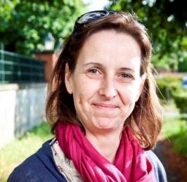 Maria José Curado: “Evolução Urbana de Aveiro - Espaços e bairros com origem entre os séculos XV e XIX” Maria José Curado: “Evolução Urbana de Aveiro - Espaços e bairros com origem entre os séculos XV e XIX”