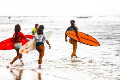 1º Encontro de Surf Feminino de Longboard