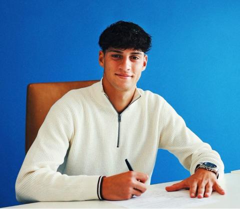 Rodrigo Rego é reforço do Brighton.