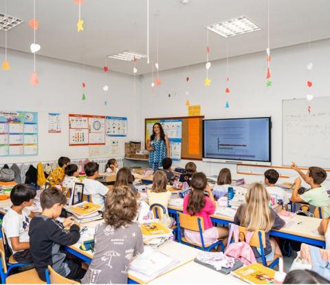 aradas entrega mil kits nas escolas
