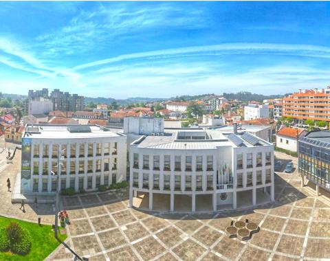 unanimidade nas contas de agueda