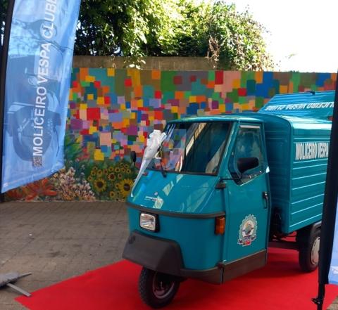 moliceiro vespa clube recebe ape 50 de prenda