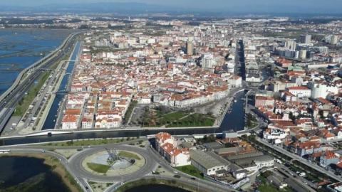 Aveiro: Iniciativa Liberal apresenta candidatura autárquica no Jardim do Rossio.