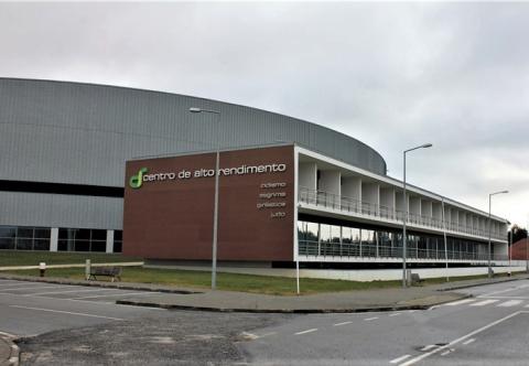 Sangalhos: Velódromo Nacional muito activo este fim-de-semana.
