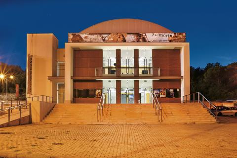 Cineteatro de Anadia recebe Concerto de Ano Novo e Reis.