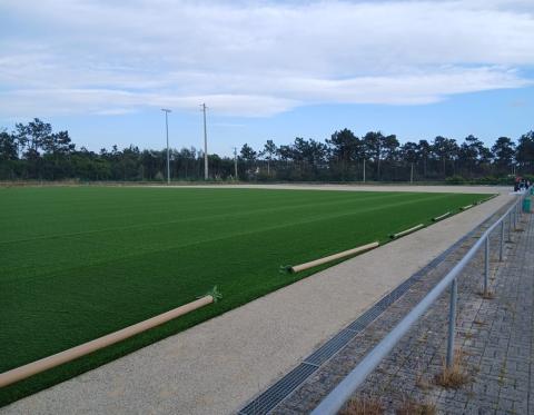 novo relvado do gafanha em fase de instalação