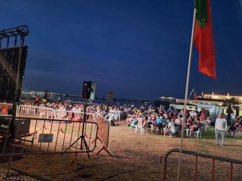 pracas do mundial aguardam Portugal Espanha