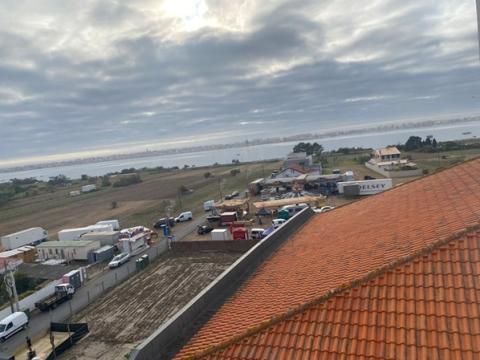 Némanus e Sonjovem no último dia das festas em honra de Nossa Senhora da Encarnacao
