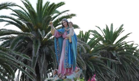 Costa Nova: Festa em honra de Nossa Senhora da Saúde anima a praia.