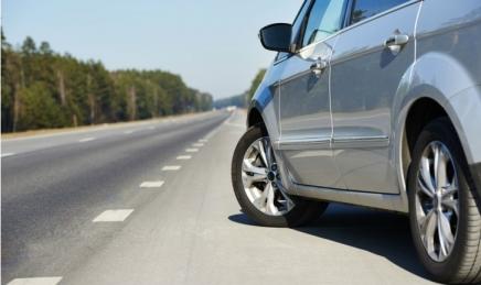 Sabia que um simples cuidado como manter a pressão correta dos pneus do seu carro, influência o consumo do combustível? 