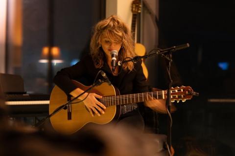 Susie Filipe apresenta projeto musical em Albergaria