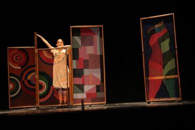 A Viagem de Sonia Delaunay. Peça de Teatro Dramaturgia e Encenação de Vera Alvelos