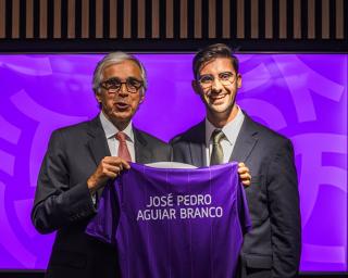 aguiar branco visita sede da FADU em Aveiro
