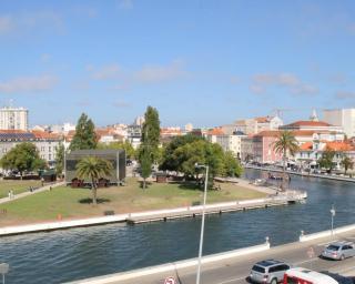 Câmara de Aveiro prolonga período de audição pública sobre o projecto para o Rossio até 31 de Janeiro.