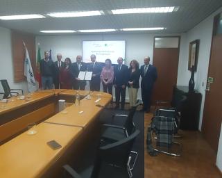 Porto de Aveiro e Companhia das Docas do Estado da Baía assinam protocolo de colaboração.