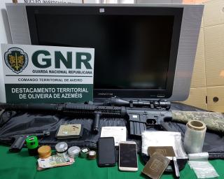 GNR: Homem detido na posse de 390 doses de haxixe.