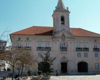 Câmara de Aveiro 'investe' na valorização de estudantes estrangeiros na UA.