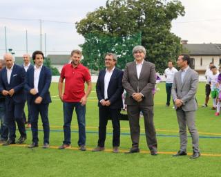 Clube Desportivo de Loureiro inaugurou novo relvado sintético.