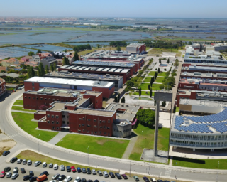 COVID-19: Universidade de Aveiro suspende aulas.