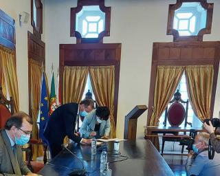 Já estão assinados os contratos de Delegação de Competências entre a Câmara de Aveiro e a Junta de Aradas.