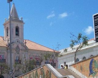 Câmara de Aveiro ativa apoios a famílias e alunos.