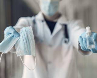 Pandemia: Mais 34 mortes por Covid-19 no melhor dia em casos desde Setembro.