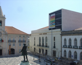 Aveiro: PS sugere à Câmara de Aveiro desnivelar a 'Rotunda do Rato' para melhorar o trânsito.