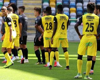 Jogo de Preparação: Beira-Mar derrotado pelo Vitória de Guimarães B (1-3).