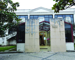 Biblioteca de Aveiro assinala Dia dos Avós.