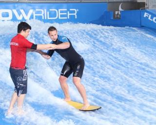 Surf Indoor na Piscina da Gafanha da Nazaré.