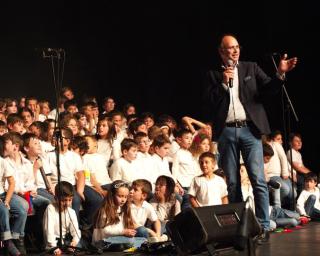 650 jovens cantores apresentaram Espetáculos de Primavera em Oliveira do Bairro.