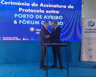  Porto de Aveiro e Fórum Oceano assinam Protocolo de Cooperação 