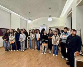 Lions entrega prémios e certificados do concurso “Cartaz da Paz”.