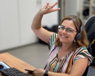 sonia neves orienta formacao sobre comunicacao na igreja