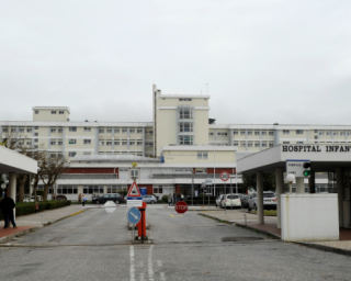 Hospital de Aveiro: Médicos preocupados com a gestão de espaços e de pessoal.