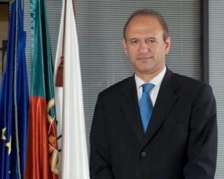 Alberto Souto deixa o Governo.