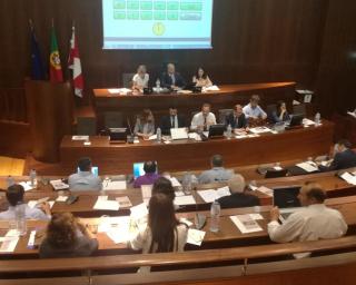 Greve climática reacende crítica ao estacionamento no Rossio.