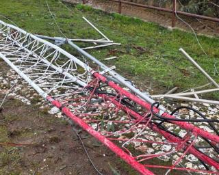 estação de rádio afetada pelo mau tempo lança campanha de crowdfunding