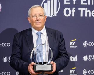 Presidente da OLI distinguido com o prémio inovação no Entrepreneur of the Year.