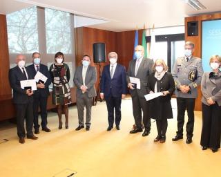 ARS Centro distinguida com a Medalha de Serviços Distintos do Ministério da Saúde.