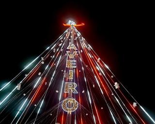 Boas Festas em Aveiro já ilumina a cidade.
