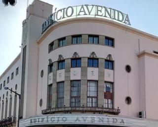 Luís Varatojo apresenta novo projeto no Avenida Café Concerto.