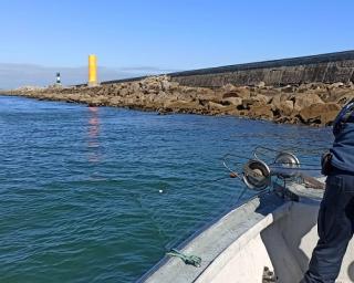 Polícia Marítima apreendeu redes de pesca ao largo da Barra.
