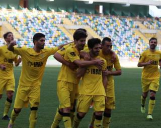Elite: Beira-Mar vence Estarreja (2-1) e acaba o ano destacado na liderança.
