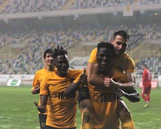 Campeonato de Portugal: Beira-Mar vence Vila Cortez no EMA (3-0).